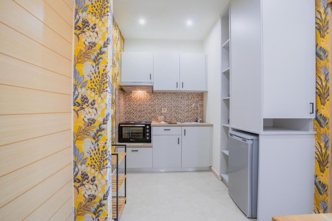 La Perla Di Barla Seafront Apartment Kanalos