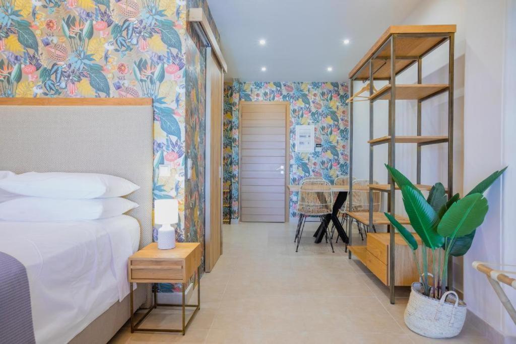 Apartment La Perla Di Barla Seafront Kanalos